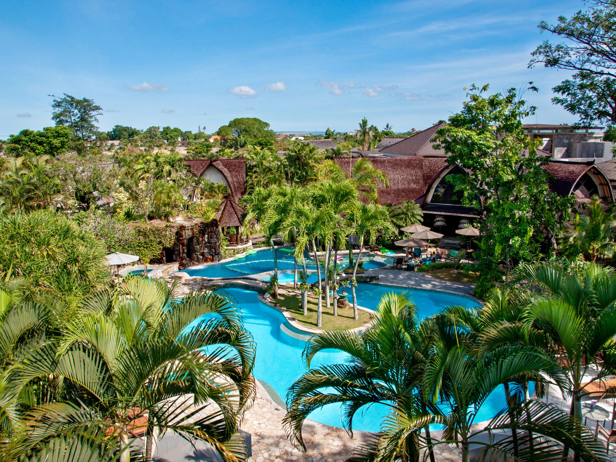 Hotel Vila Lumbung Seminyak Exterior foto